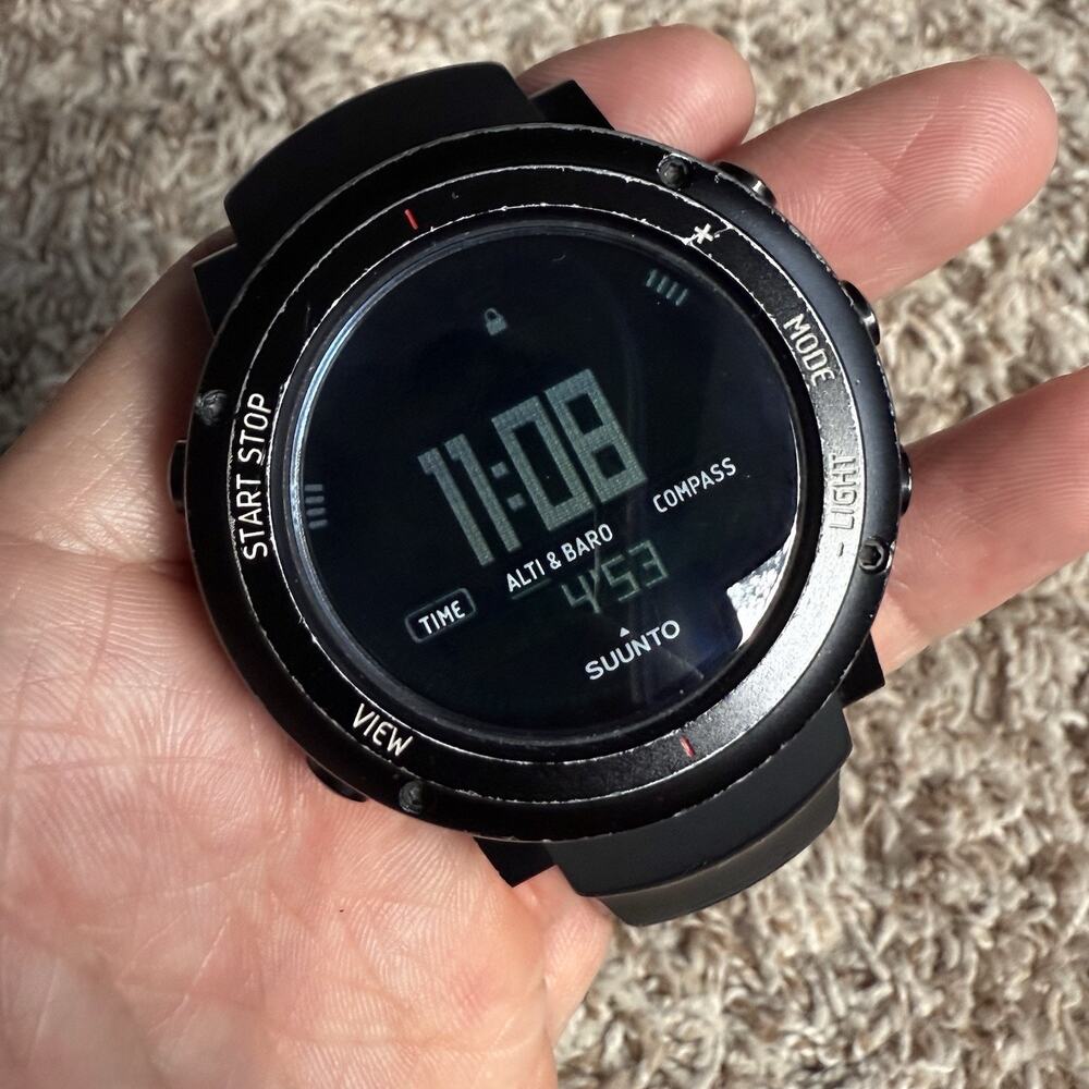 Suunto Core All Deep Black Wrist Watch Compass Altimeter Barometer Silicone 48mm